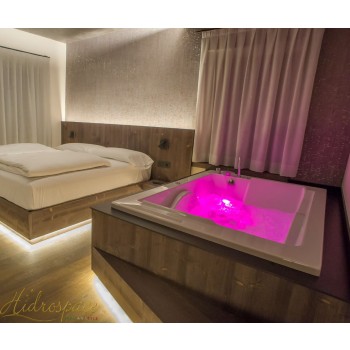 CHAISE LONGUE 120 X 180 VASCA DA BAGNO DUE POSTI