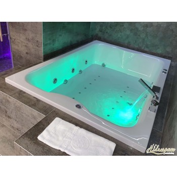 LUNA 135 x 195 MINI PISCINA VASCA IDROMASSAGGIO