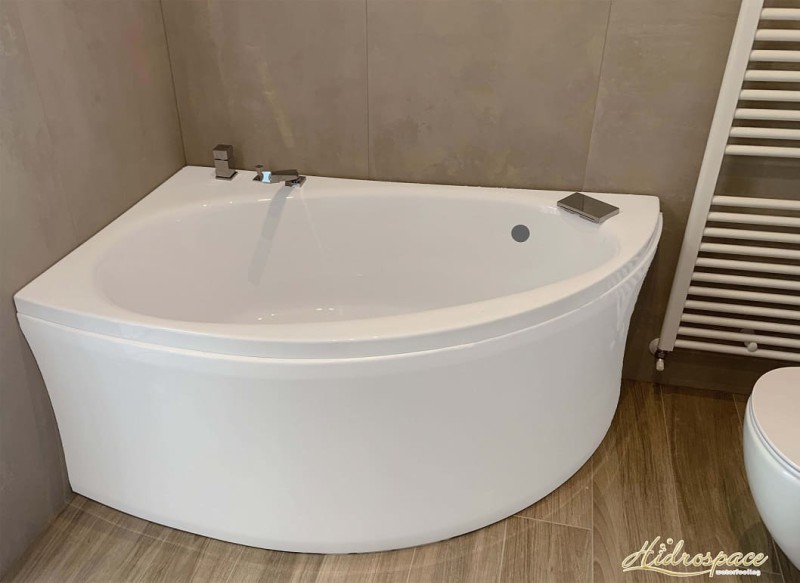 NUVOLA 140 X 90 VASCA DA BAGNO ASIMMETRICA 