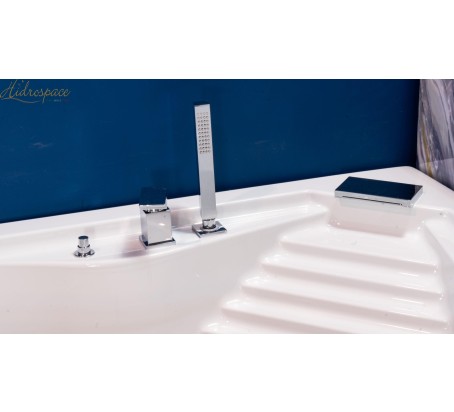 RUBINETTERIA MOD. QUADRO