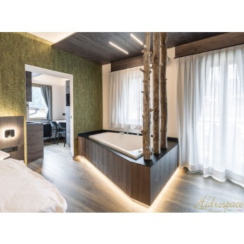 TRIAL 130 X 170 VASCA 1DA BAGNO IDROMASSAGGIO ASIMMETRICA