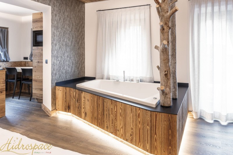 TRIAL 130 X 170 VASCA DA BAGNO IDROMASSAGGIO ASIMMETRICA